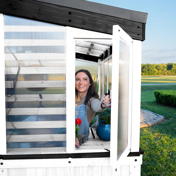 From the features to the materials, Backyard Discovery greenhouses include everything needed to grow. Blend tranquility and productivity so that your greenhouse becomes your refuge, your sanctuary, your special place.