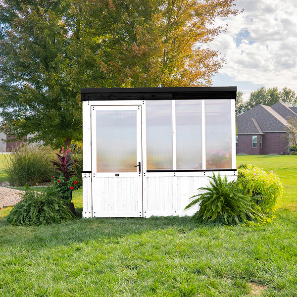 The range of flora-forward features gives you added help to grow flowers, vegetables, ornamentals, and herbs.
